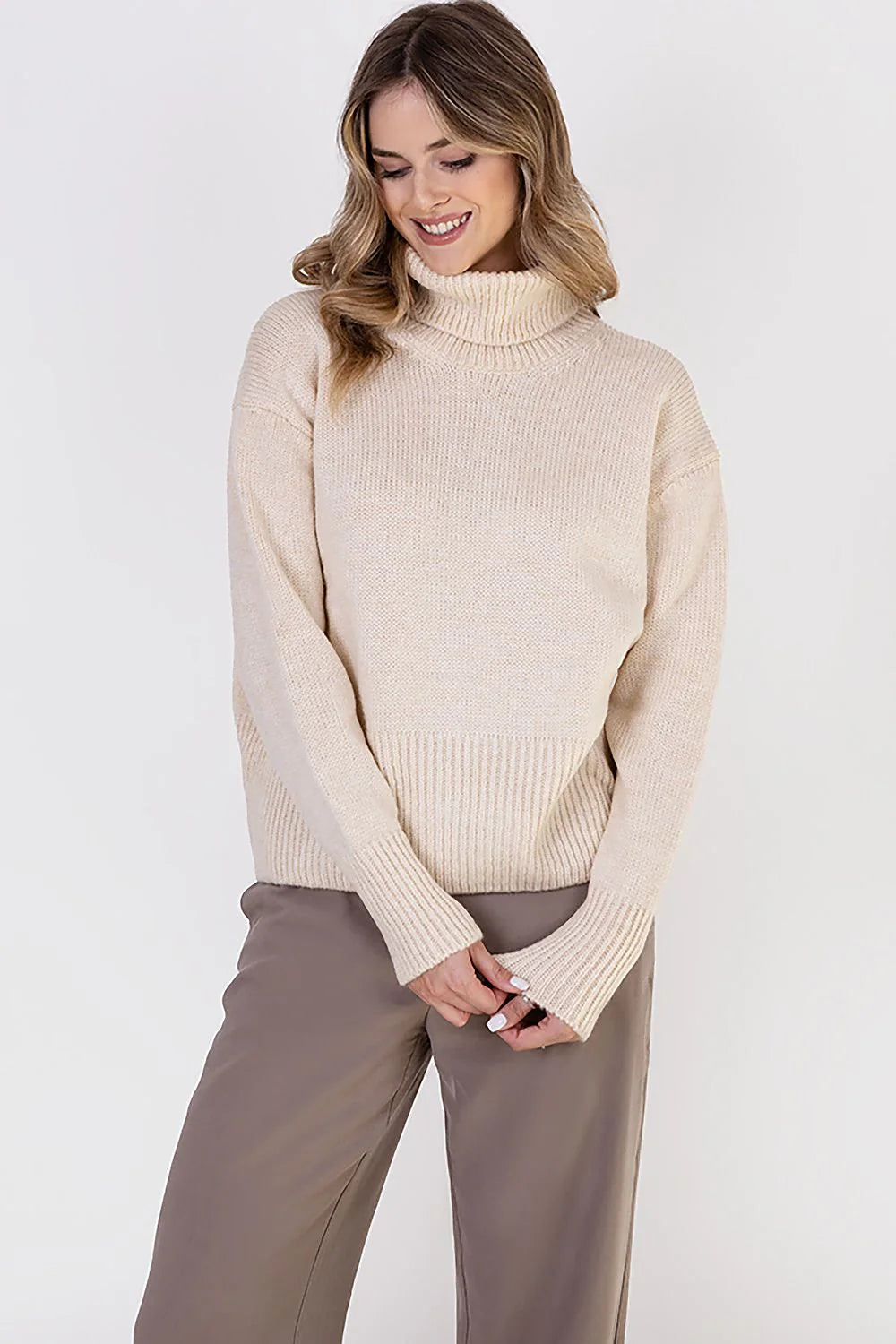Turtleneck Sweater Model 187211 MKM